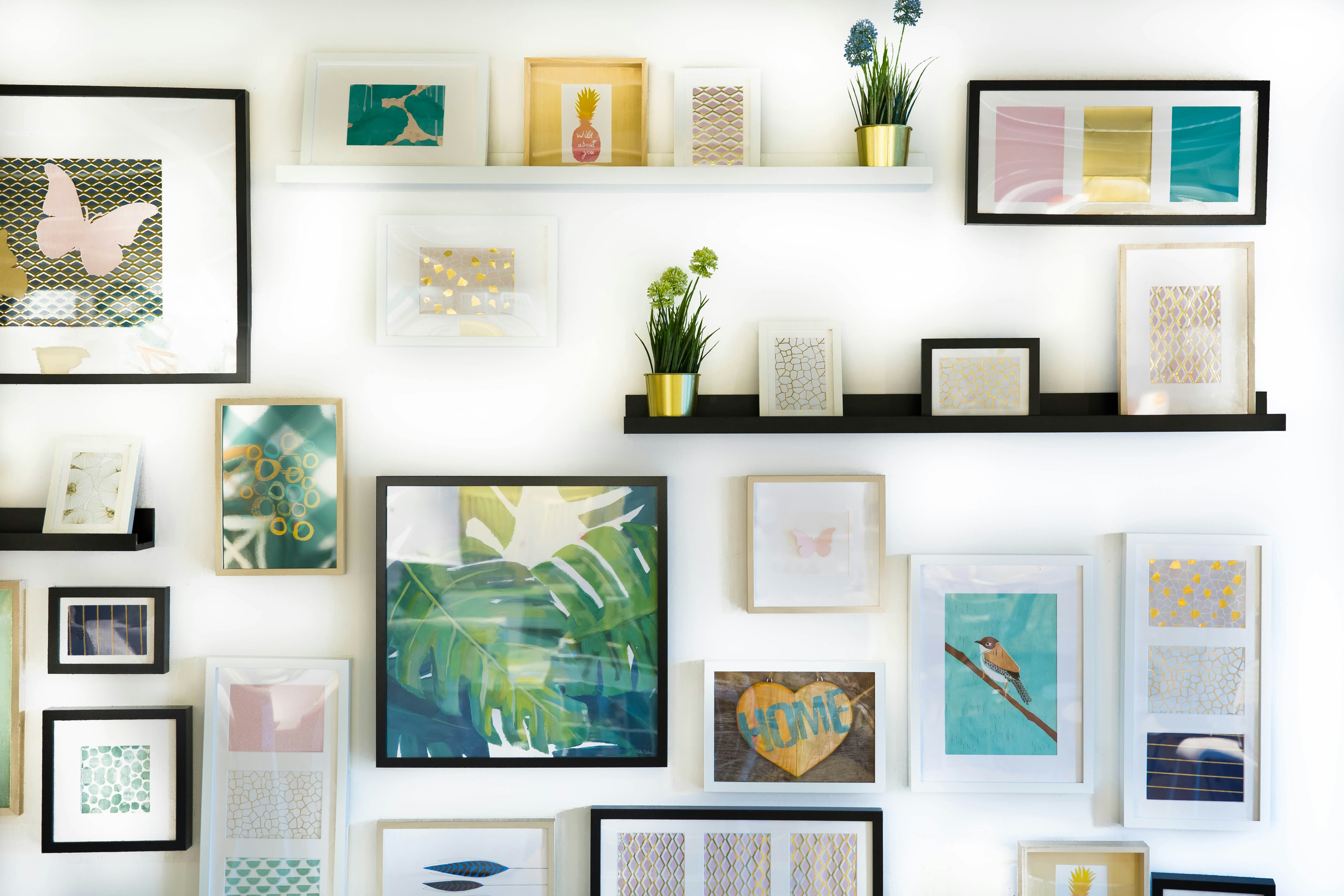 How to Create a Gallery Wall