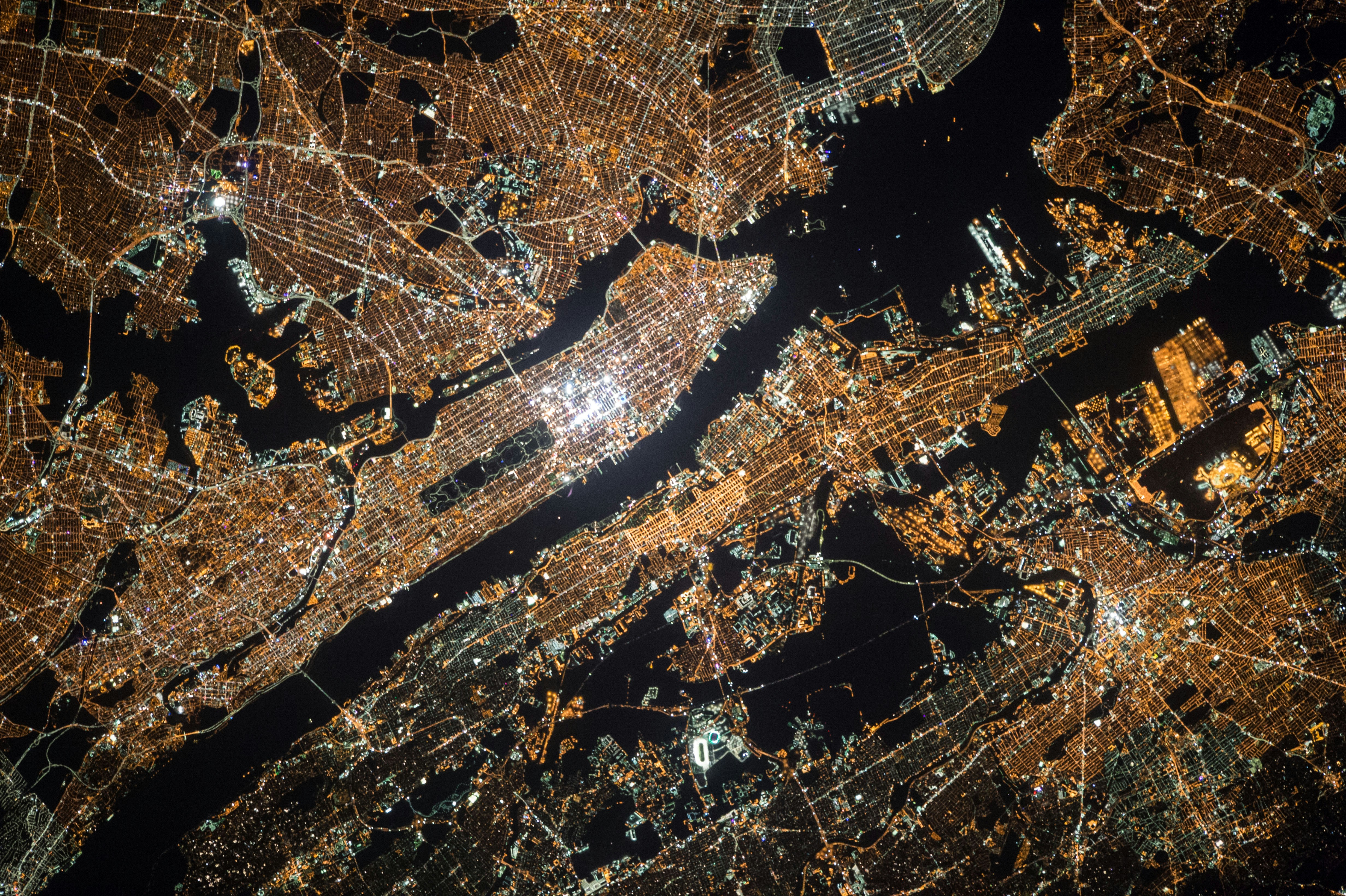 The Impact of NASA and Satellite Mapping on Modern Cartography